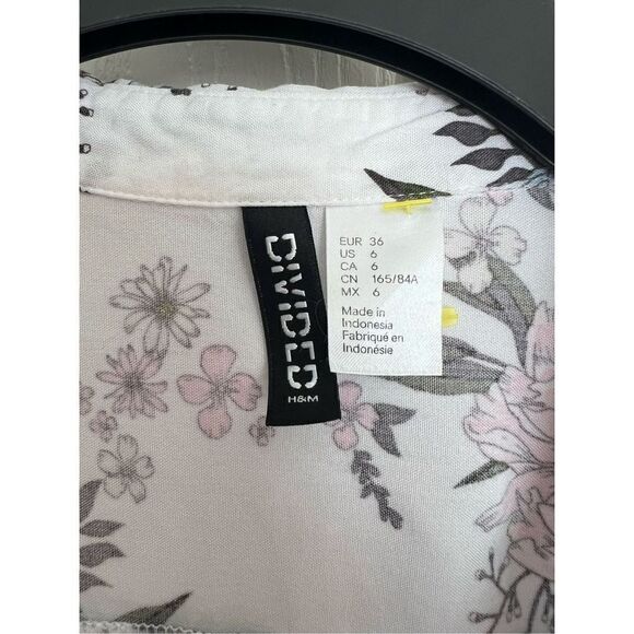 Divided Shirt  - Picture 3 of 4